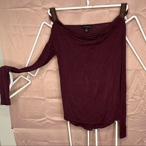 Oxblood burgundy Rock & Republic cold shoulder top size small